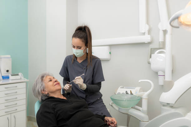 Best Cracked Tooth Emergency Dentist  in Medicine Lodge, KS